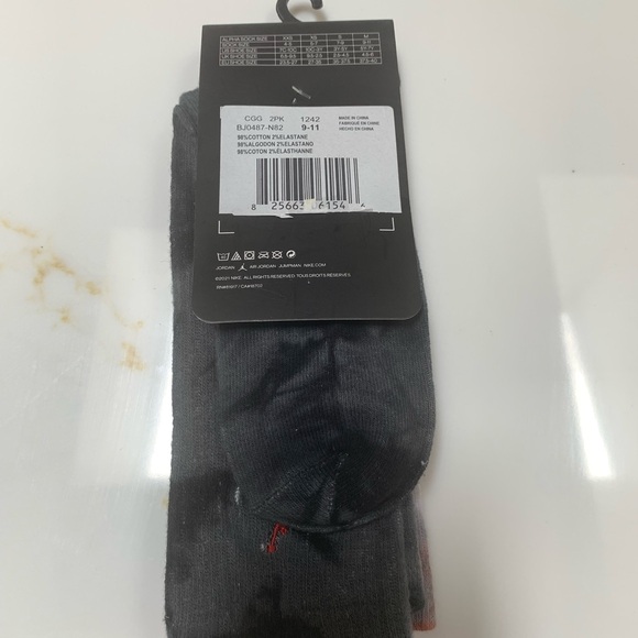 Nike Jordan All Over Print 2 Pack Socks Sz 5Y-7Y - Picture 3 of 4